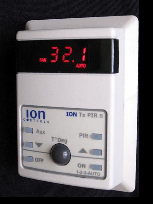 Room 팬코일 및 냉난방 제어용 Thermostat 제어기