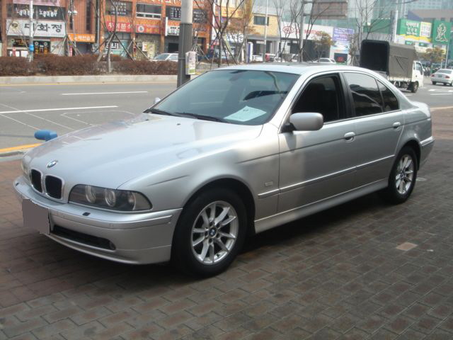 BMW 525 (2003년식)