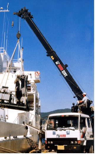 Crane-Truck