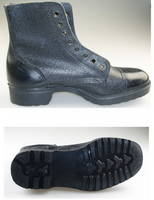 stores that sell combat boots near me