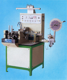 Automatic Label Cutting & Folding Machine