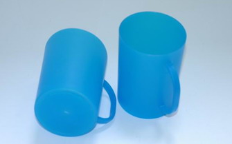 塑料杯/PLASTIC MUG