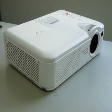 ACTO 3LCD Projector LX660