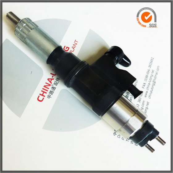 Common Rail Injector 095000-5471 for  Isuzu 6HK1 6HK1 Tier   8973297035  image 1