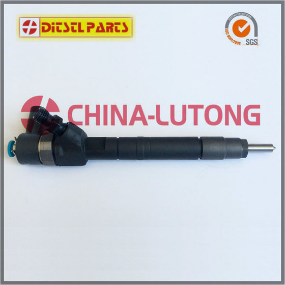 Common Rail Injector 6110701687 /0 445 110 190/0445110189 for Mercedes SPRINTER image 1 Common Rail Injector 6110701687 /0 445 110 190/0445110189 for Mercedes SPRINTER image 1