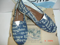  Sells Toms Shoes on Sell Wholesale 100  Auth Toms Cavas Shoes 10 Colores 6 Sizes