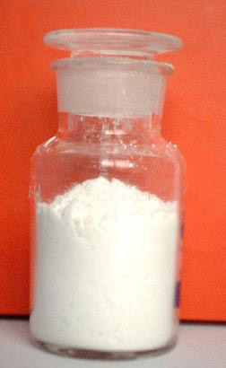 4-氯肉桂酸