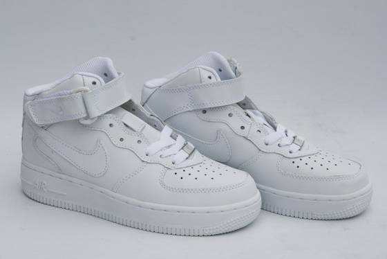 Nike_Air_Force_One_Shoes.jpg