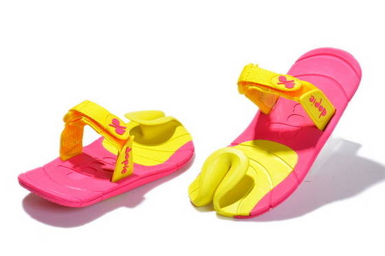 womens sandals t strap