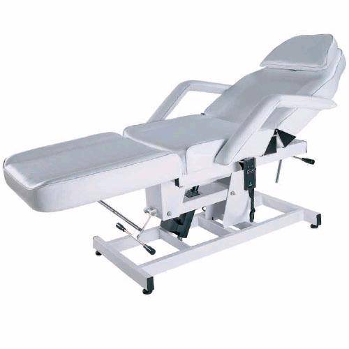 Married moms deep throat cocks Chair electric facial