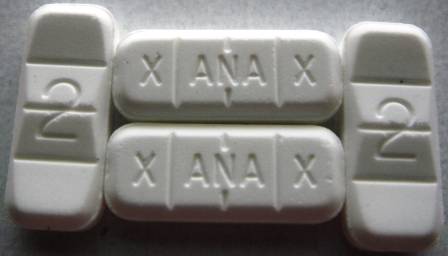 white rectangle pill g 3722