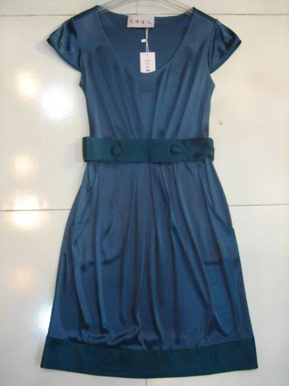 Shoppingul pasiunea mea. - Pagina 4 Brand_Dress