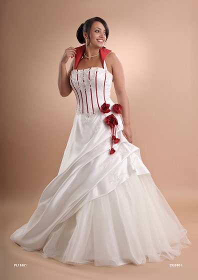 Halter Irish Lace Wedding Dresses PL11601