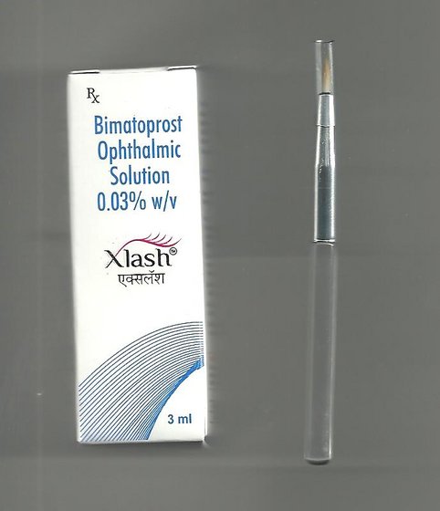 Bimatoprost Y Latanoprost Eye Lashes