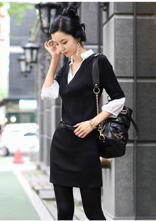 V Collar Elegance Simple Dress Black