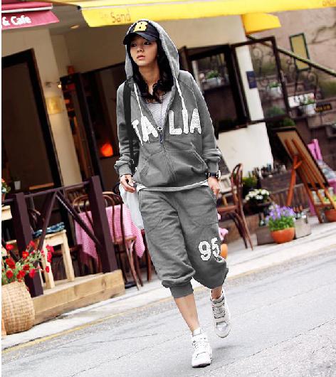 Letter Embellished Rib Cuff Sports Suit Light Grey