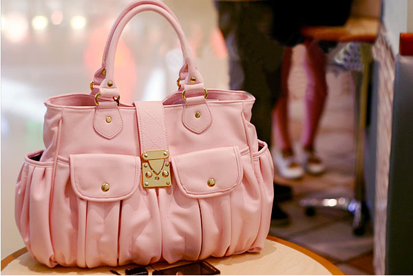 Korean Leisure Fashion Pink Handbag
