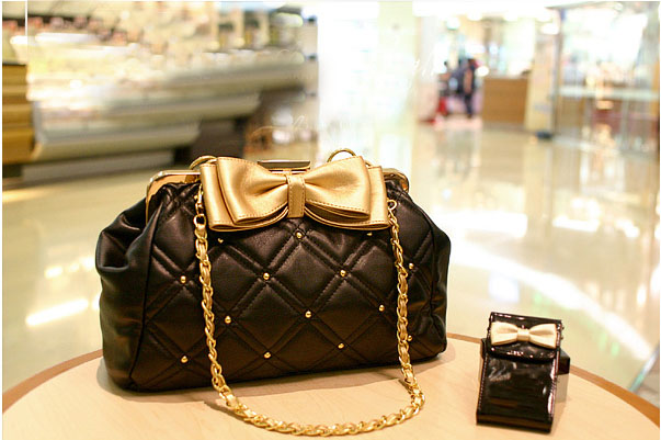 Black Studded Medium Chain Handbag