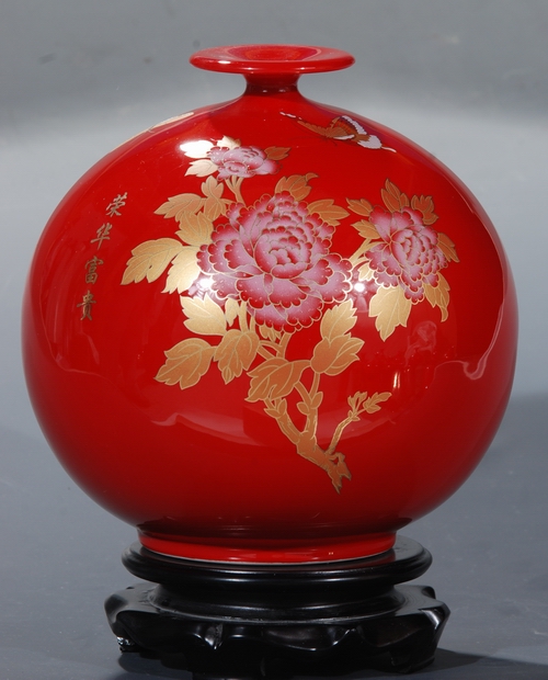 陶瓷工艺品中国红釉瓷