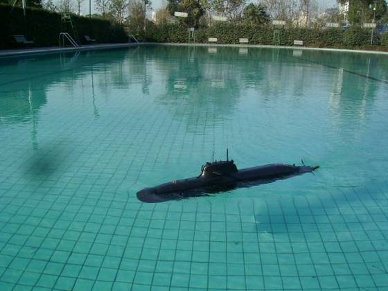 remote control submarine battle