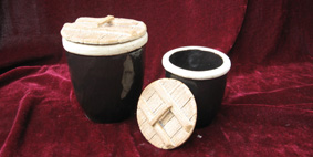传统手工陶艺品