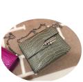 Chain Latch Bag Crocodile Pattern 2022 New One-shoulder Messenger Leather Women's Small Square Bag