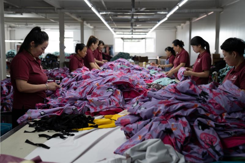 Qingxian Fuqiang Clothes Processing Co.,Ltd