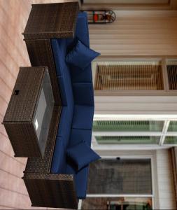 Wholesale waterproof fabric: Outdoor Garden Patio Furniture 4-Piece Brown PE Rattan Wicker Sectional Navy Cushioned Sofa Sets