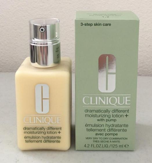Clinique Dramatically Different Moisturizing Lotion+ with Pump 4.2oz ...