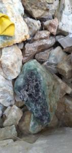 Wholesale one grade: Fluorite Ore (CAF2 40~60%) ; 1000MT/Month;