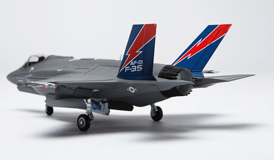 fighter jet model plane