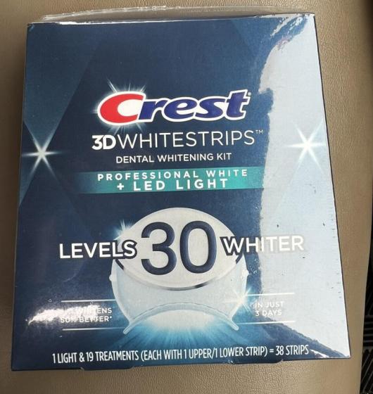 Crest 3D Whitestrips Professional White + LED Light Level 30(id ...