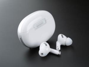Wholesale Earphone & Headphone: High-tech Bluetooth Headset