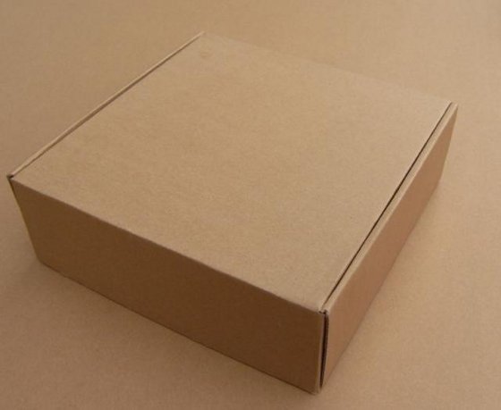 Design Plain Kraft Paper Cartons Corrugated Box Packaging Box(id