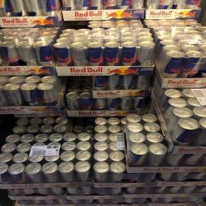 Wholesale red bulls energy drink: Red Bull Energy Drink, 8.4-Ounce Cans (Pack of 24)