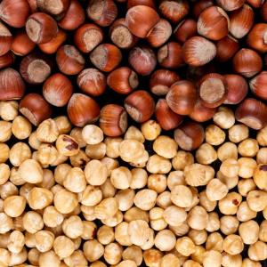 Wholesale skin: Hazelnuts