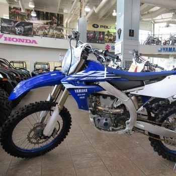 yamaha racing bike price