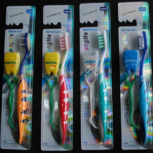 Wholesale medium bristle tooth: Toothbrush Kit