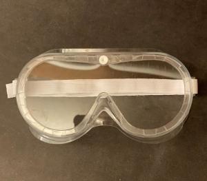 Wholesale anti frame: Anti-Fog Safety Goggles for Men and Women, Clear Lens and UV Protection CE-certified