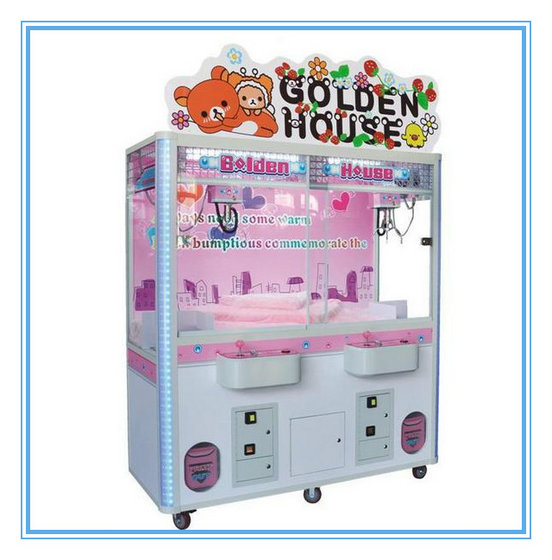 Golden House Amusement Arcade Game Machine Crane & Price Doll Game Machine