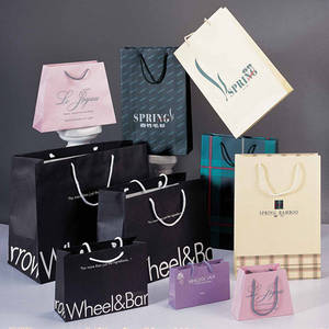 Wholesale beauty bag: Wholesale Beautiful Bag Paper Bag
