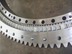 Wholesale m: Heavy Duty Three Row Cylindrial Slewing Roller Bearing Ring 131.50.4000 with External Gear