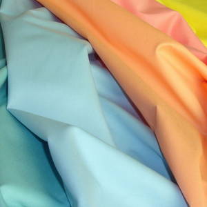 Wholesale cotton shirt fabric: 100% Cotton Poplin Fabric 40x40 133x72 for Dress,Shirts,