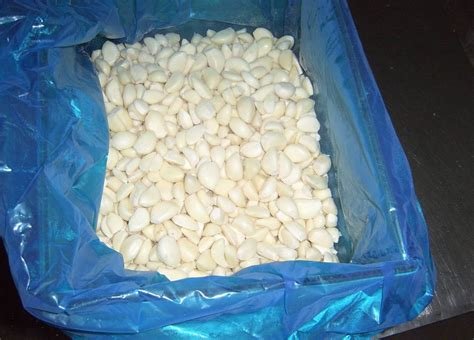 Peeled IQF Frozen Garlic
