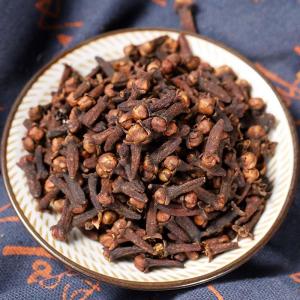 Wholesale Spices & Herbs: Cloves