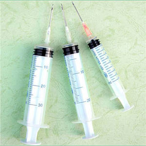Wholesale sterile needle: Disposable Sterile Syringe for Mixing Medicines with Needles 10ml-60ml