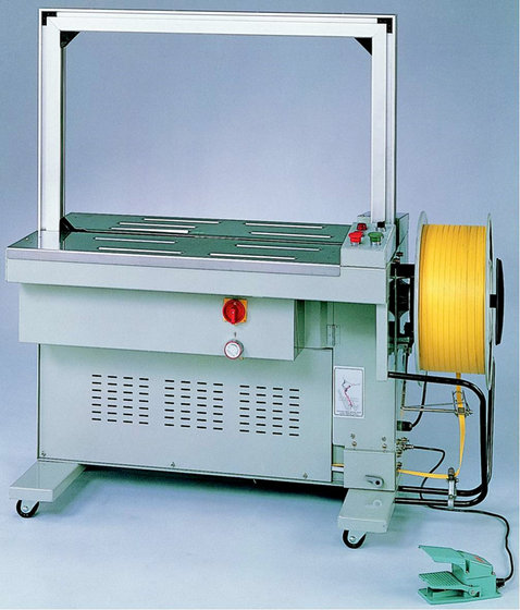 Packaging Machine - Strapping Machine