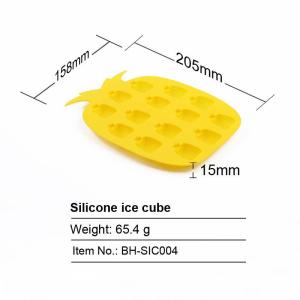Wholesale kitchen gadget: Pineapple Silicone Ice Cube Tray