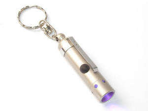 Wholesale led key chains: led flashlight