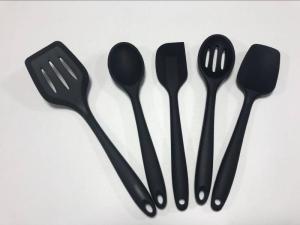Wholesale nonstick cookware: 5PC Silicone Black Heat Resistant Kitchen Utensils Set